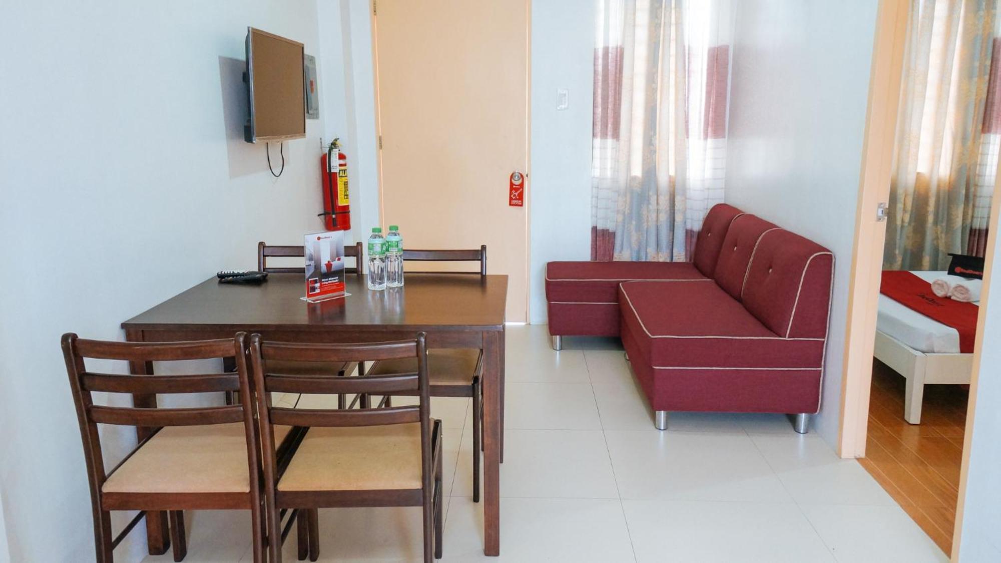 Reddoorz Plus Near Talisay Town Center Luaran gambar